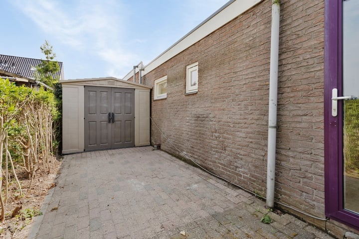 View photo 29 of Nicolaas Hooijkaasstraat 13-B