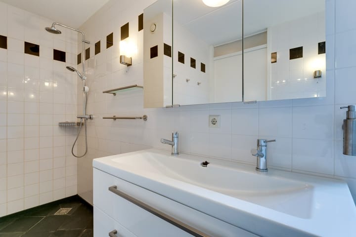 Foto 28 van Professor J.H. Gunningstraat 26