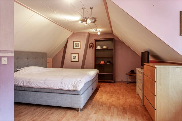 Photo 32 of Tilburgseweg 3