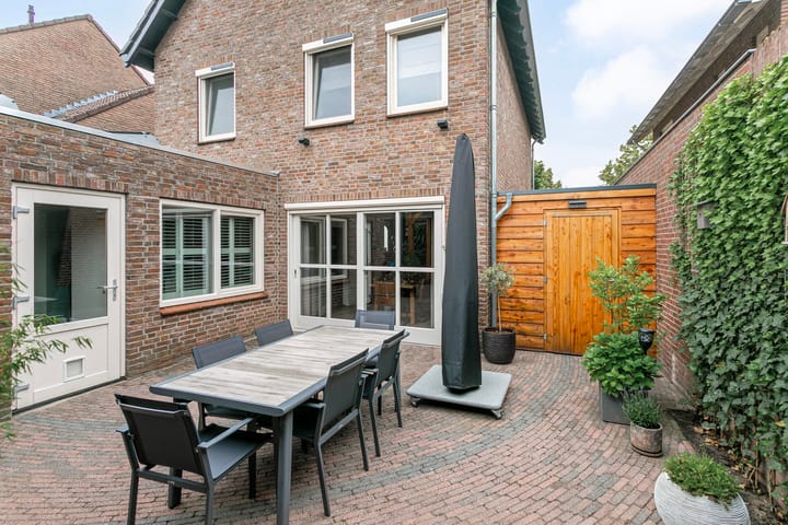 Photo 37 of Tilburgseweg 3