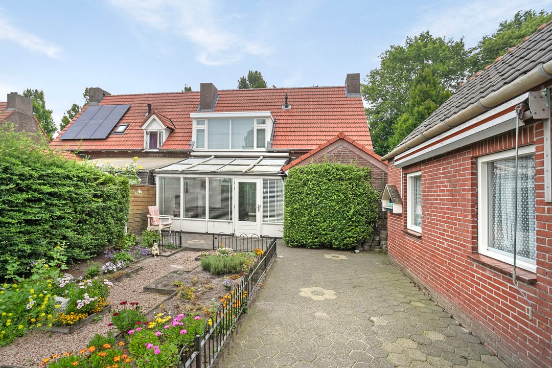 Photo 2 of Torrentinusstraat 6