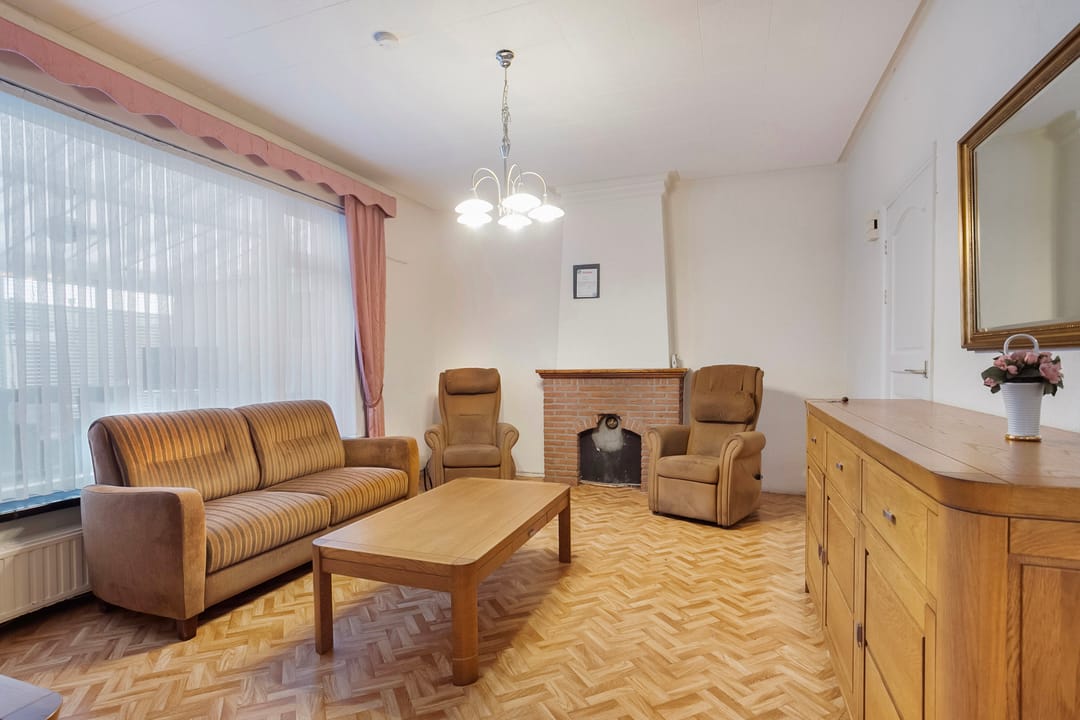 Photo 8 of Torrentinusstraat 6