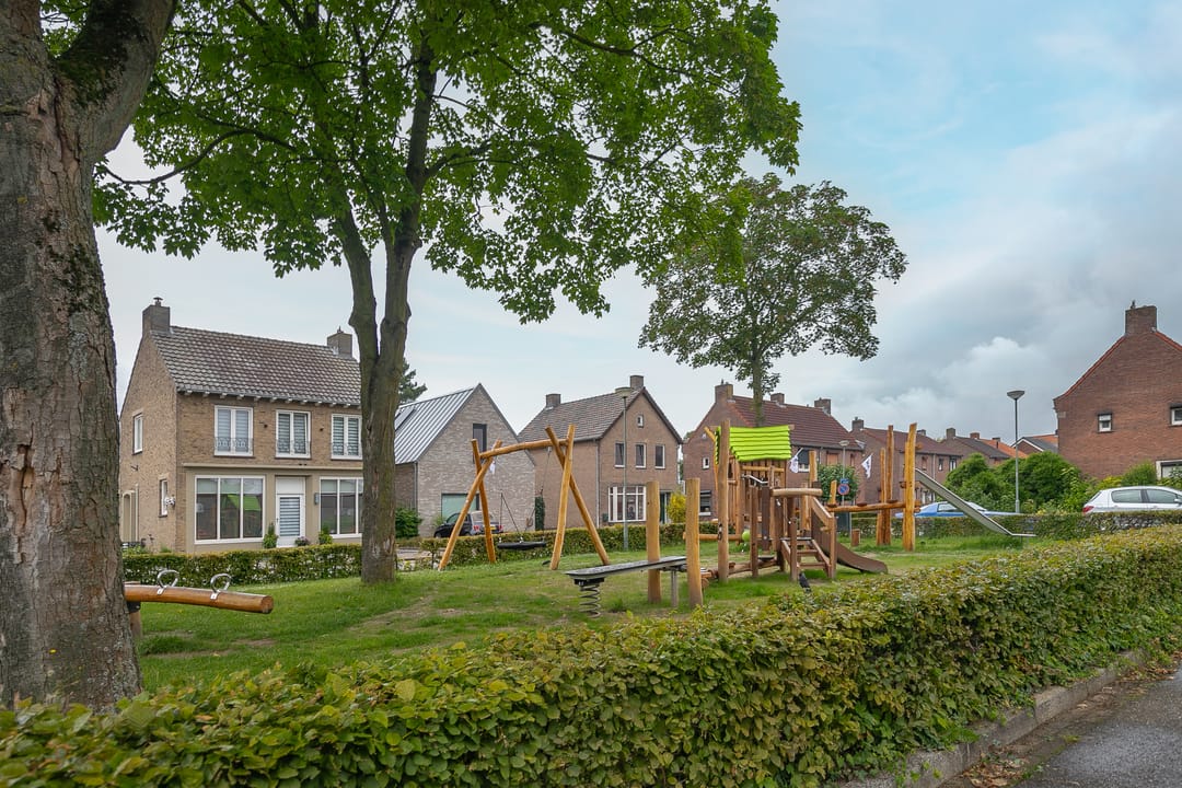 Photo 22 of Wilhelminalaan 13