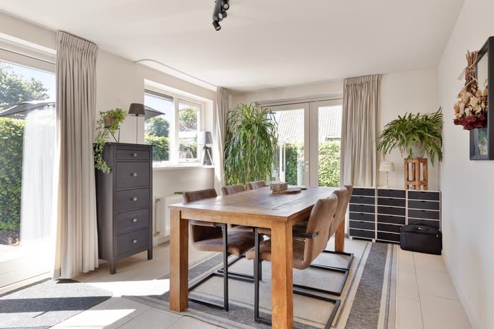 Foto 16 van Hoofdweg 85