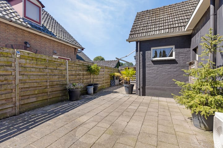 Foto 36 van Hoofdweg 85