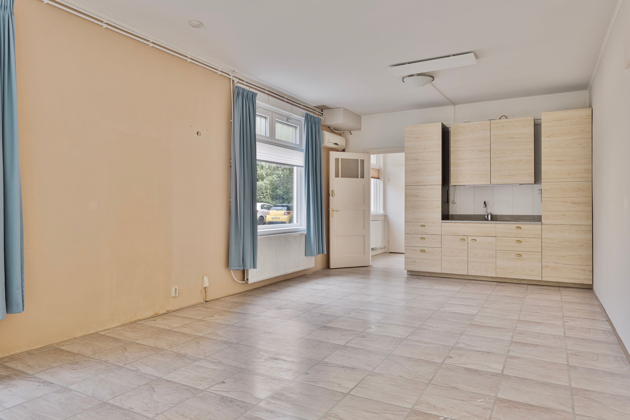 Photo 3 of Spoorstraat 44