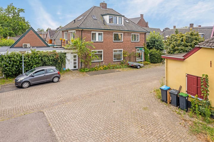 Foto 5 van Spoorstraat 44