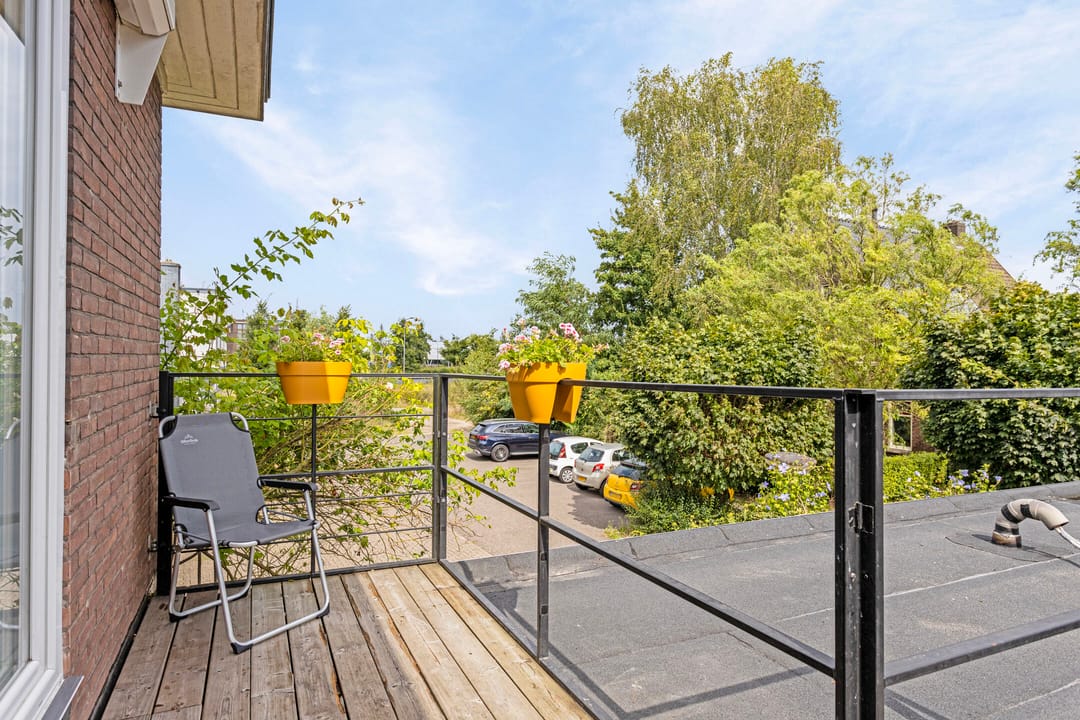 Photo 26 of Spoorstraat 44