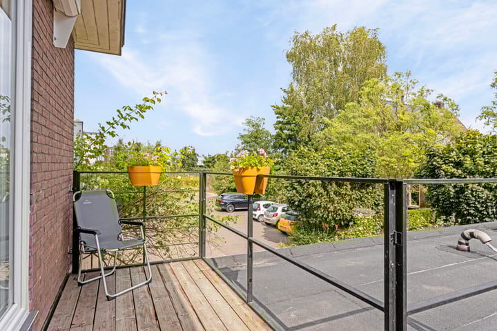 Photo 26 of Spoorstraat 44