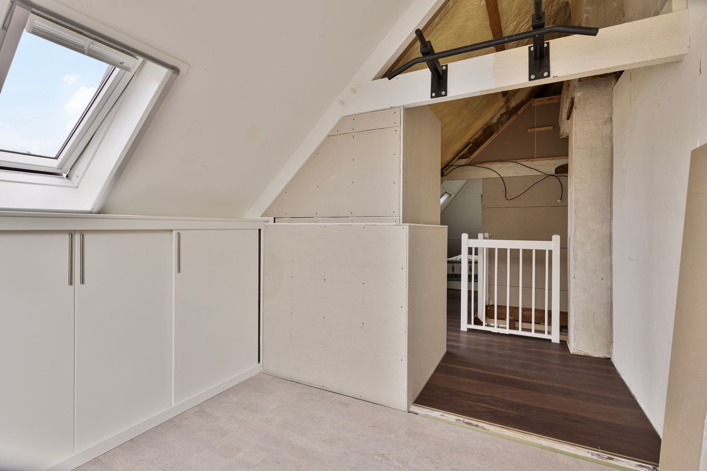 Photo 35 of Spoorstraat 44