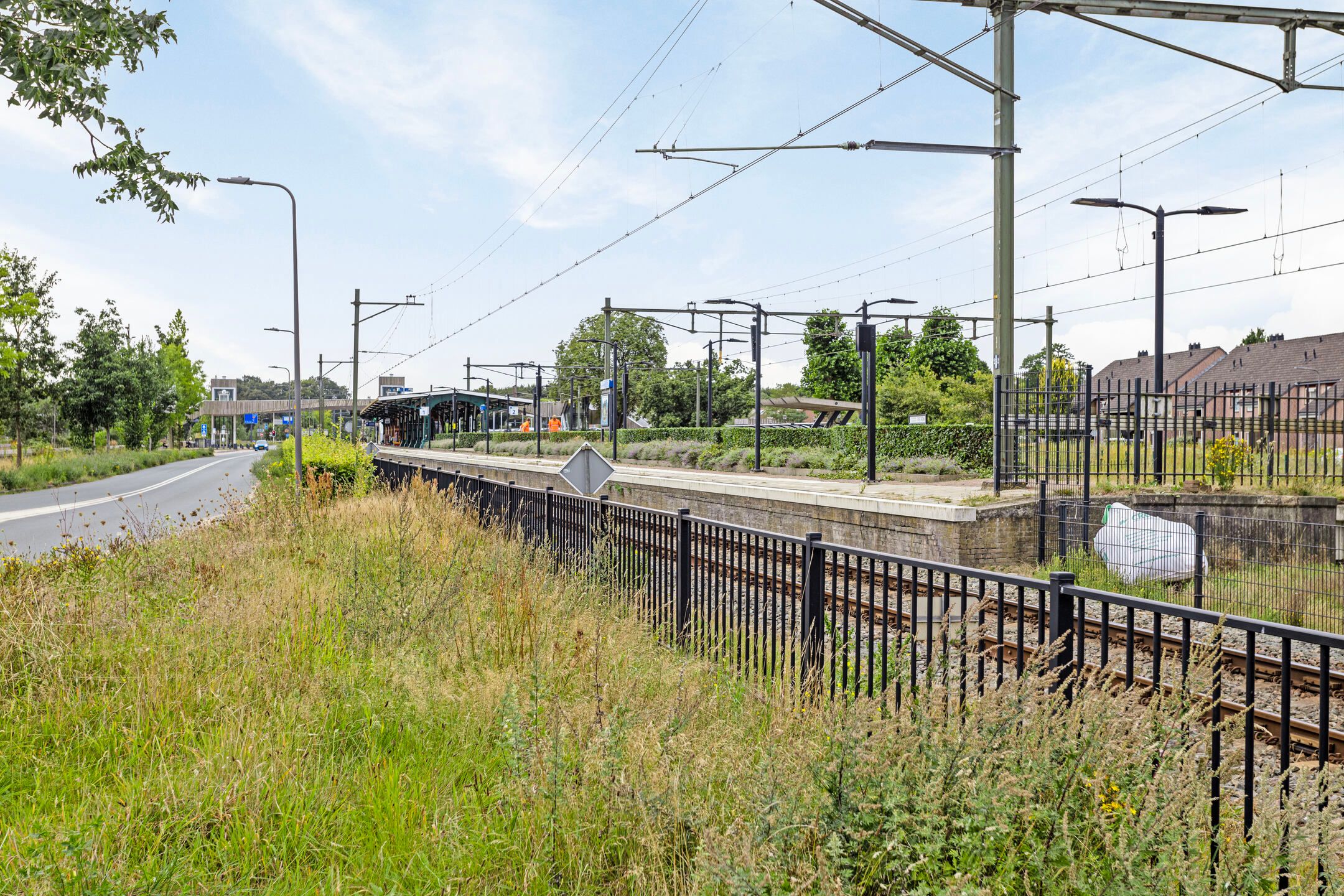 Photo 42 of Spoorstraat 44