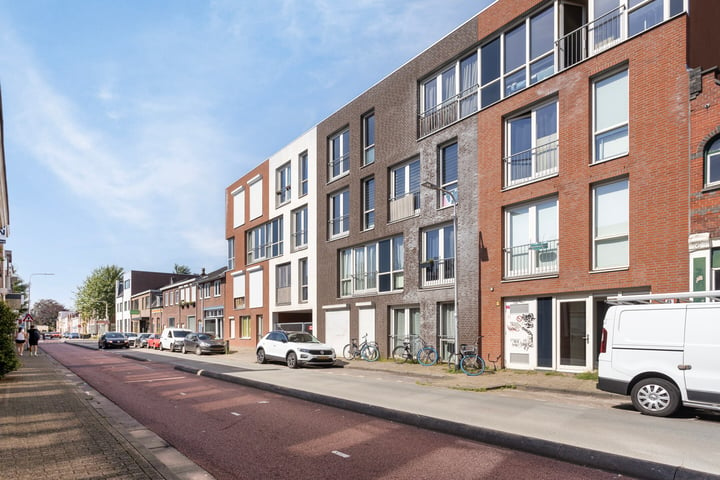 Bekijk foto 23 van Koestraat 67-29