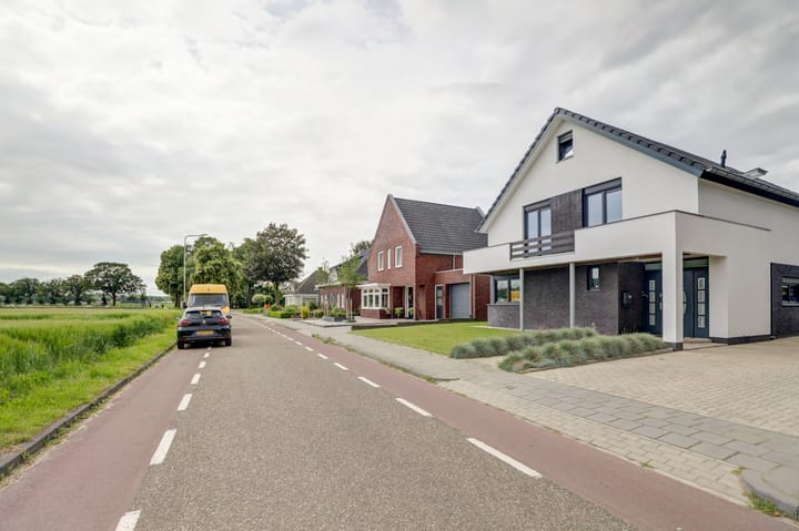 Foto 9 van Molenstraat 82