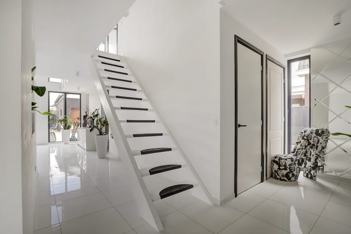 Foto 15 van Molenstraat 82