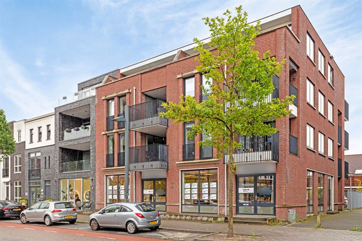 Roomweg 64-66, Enschede