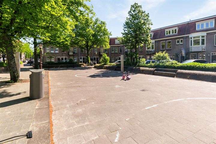 Bekijk foto 32 van Transvaalstraat 64-1