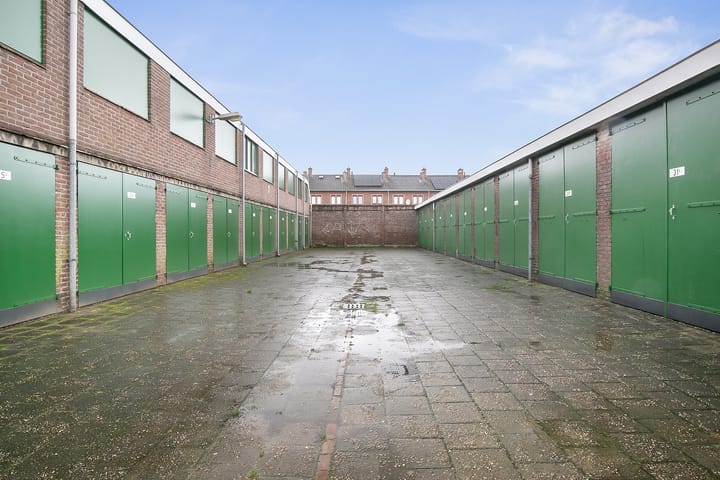 Photo 10 of Hyacinthstraat 29