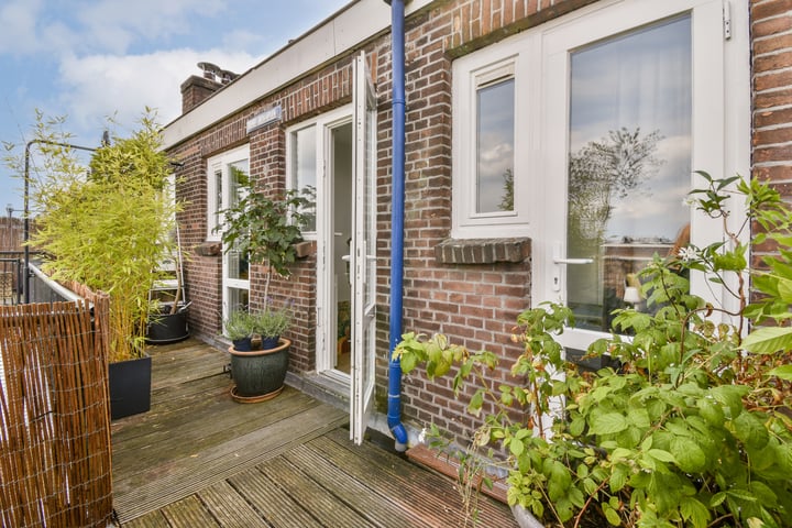 View photo 21 of Rhijnvis Feithstraat 23-3