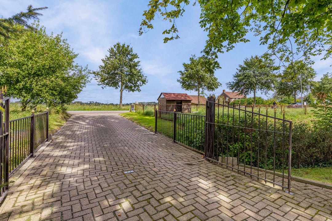 Photo 2 of Klundertseweg 31