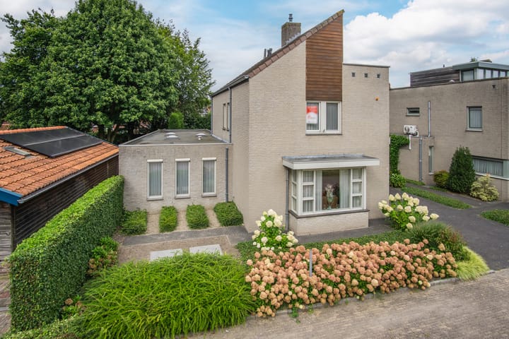 Foto 40 van Rijkenstraat 1