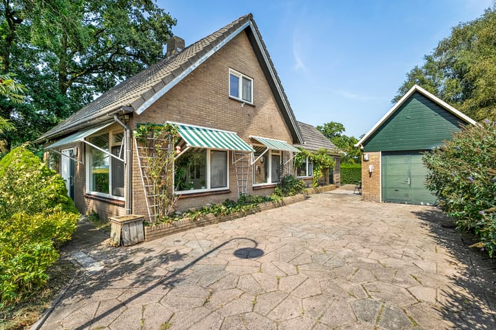 Photo 2 of Jachthuisweg 19-A