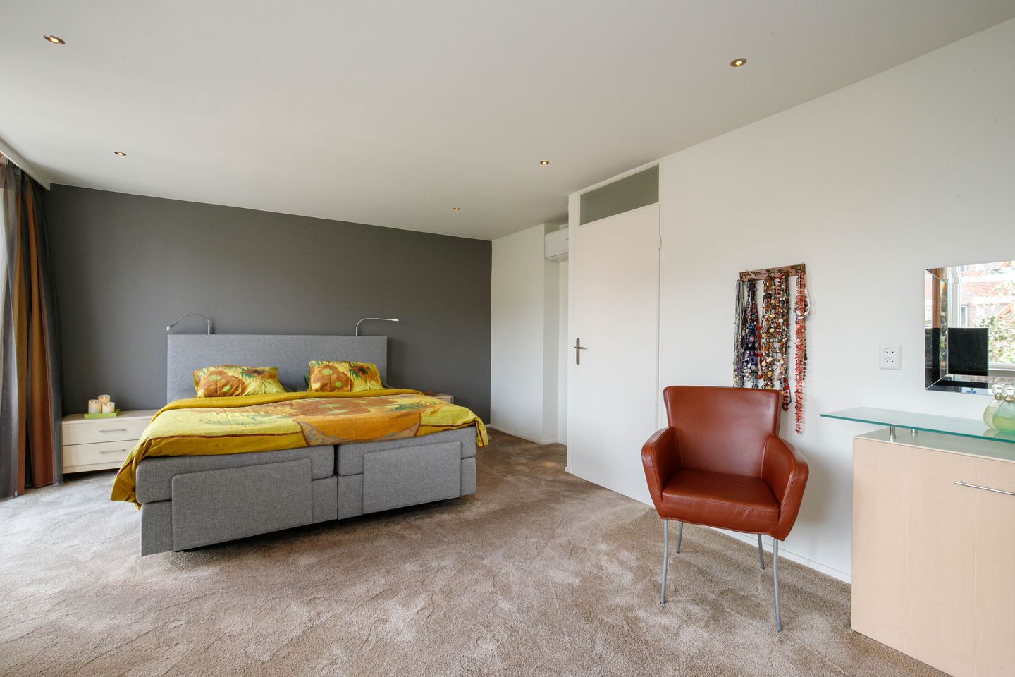 Foto 29 van Spoorstraat 32