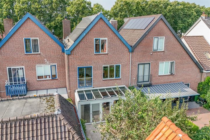 Bekijk foto 42 van Spoorstraat 32