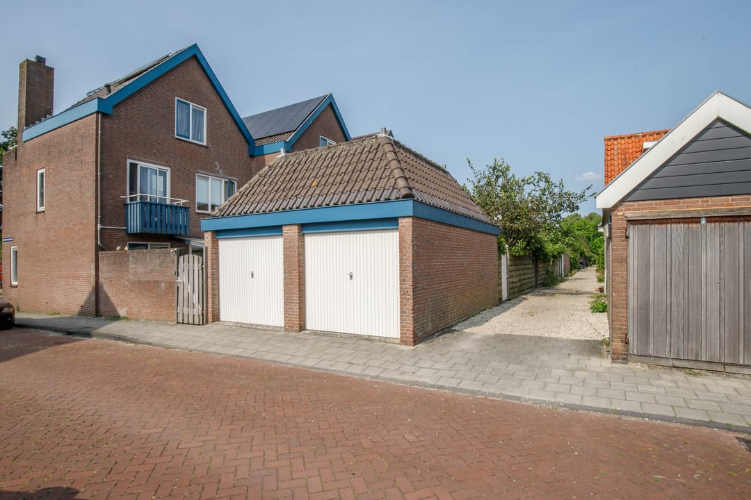 Foto 47 van Spoorstraat 32