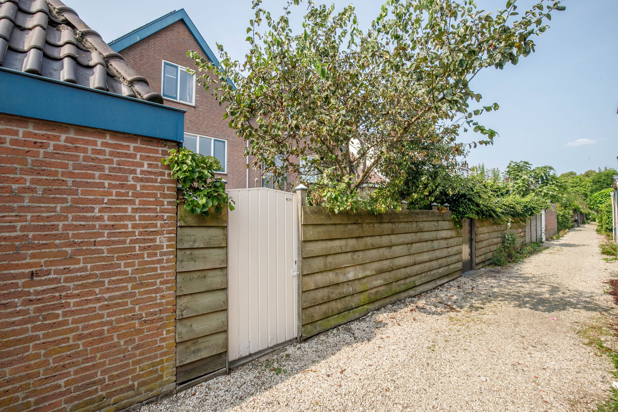 Foto 48 van Spoorstraat 32