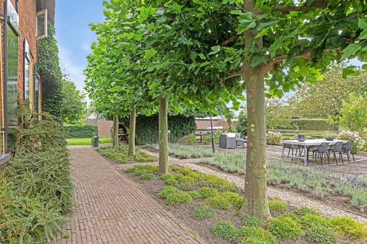 Foto 62 van Hogewaldstraat 17