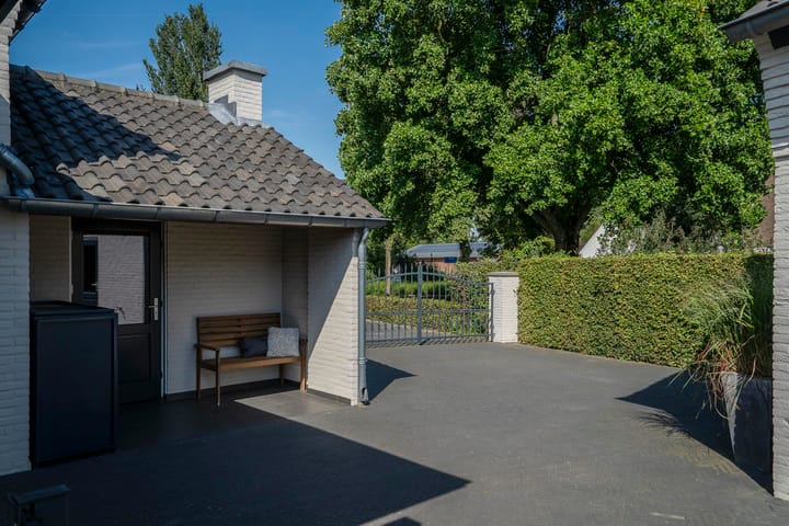 Photo 80 of Mgr Aertsstraat 42