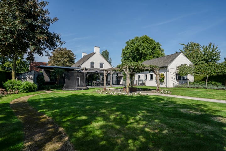 Photo 68 of Mgr Aertsstraat 42