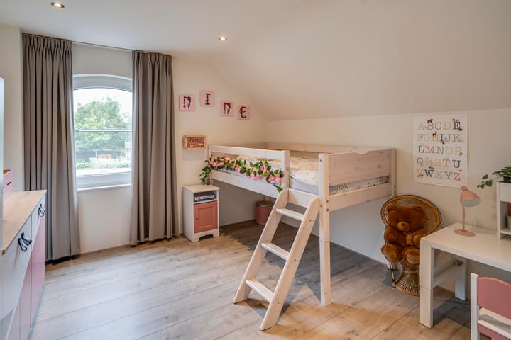 Photo 36 of Mgr Aertsstraat 42