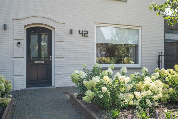 View photo 57 of Mgr Aertsstraat 42