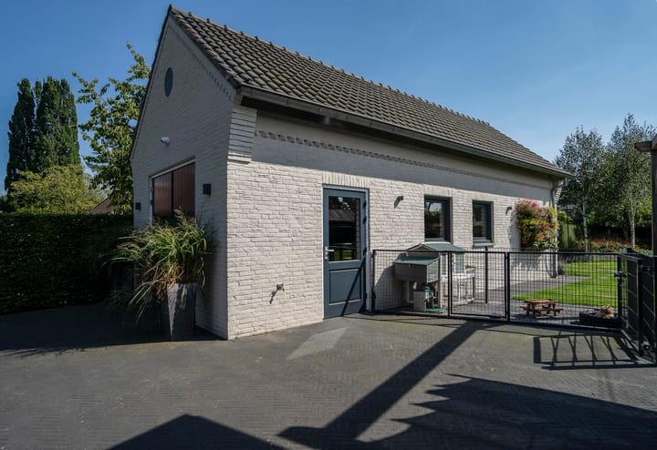 Photo 81 of Mgr Aertsstraat 42