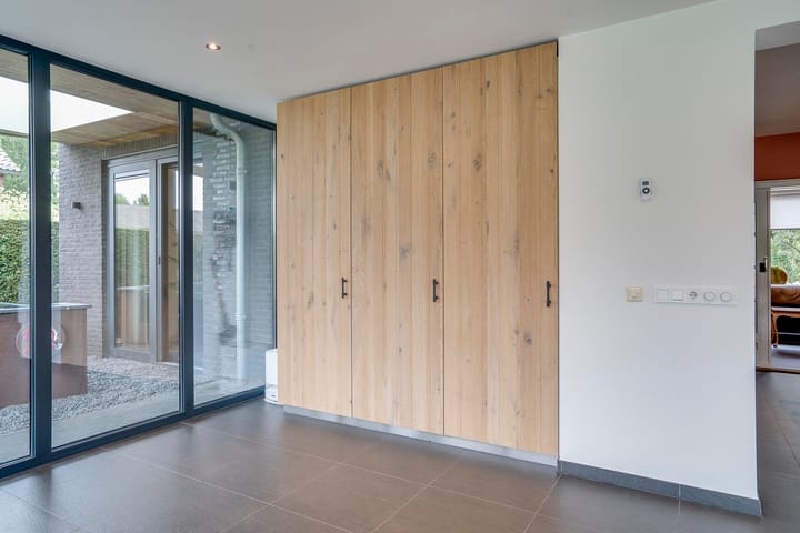 Photo 14 of Mgr Aertsstraat 42