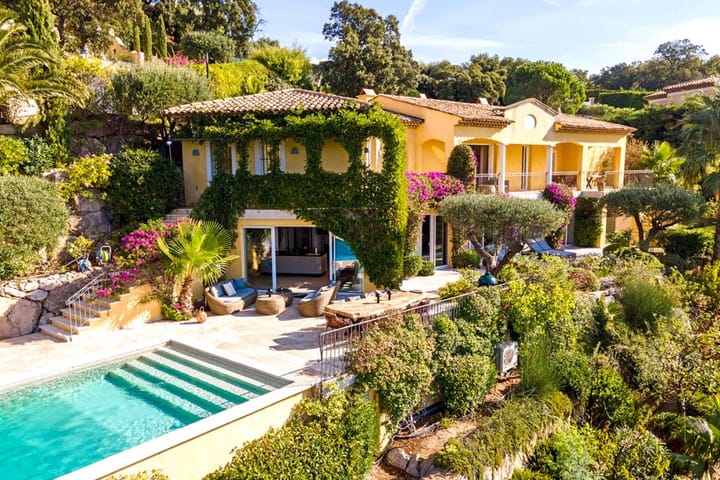 Foto 1 van 4 Rue Paul Arene