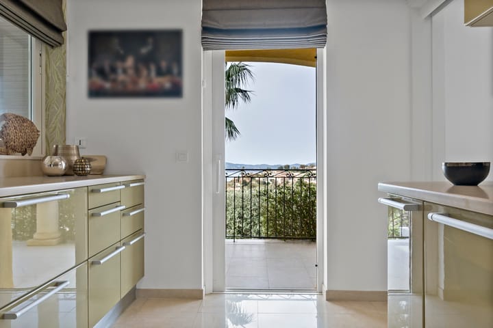 Foto 20 van 4 Rue Paul Arene