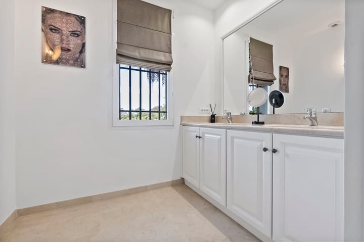 Foto 36 van 4 Rue Paul Arene