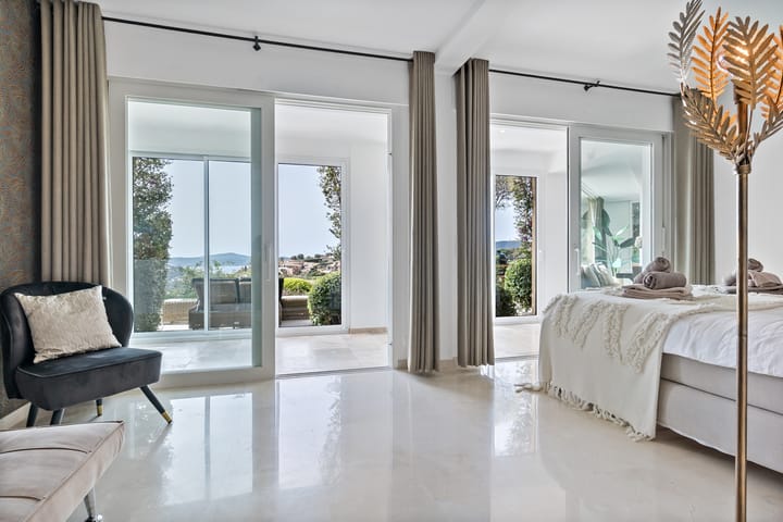 Foto 59 van 4 Rue Paul Arene