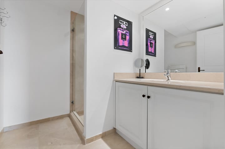 Foto 61 van 4 Rue Paul Arene