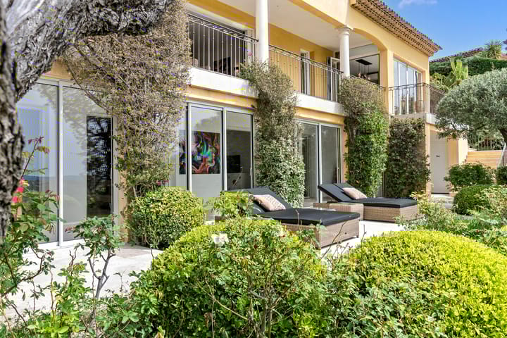 Foto 89 van 4 Rue Paul Arene