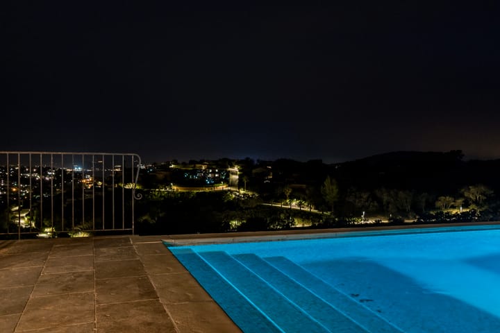 Foto 102 van 4 Rue Paul Arene