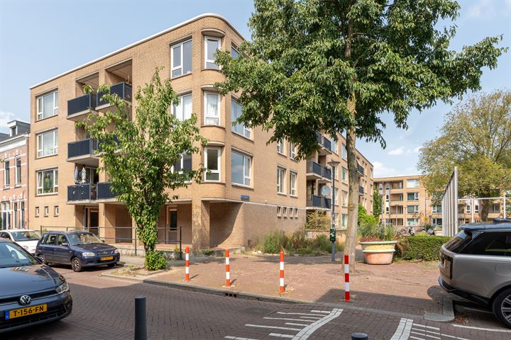 Bekijk foto 1 van Bergstraat 33