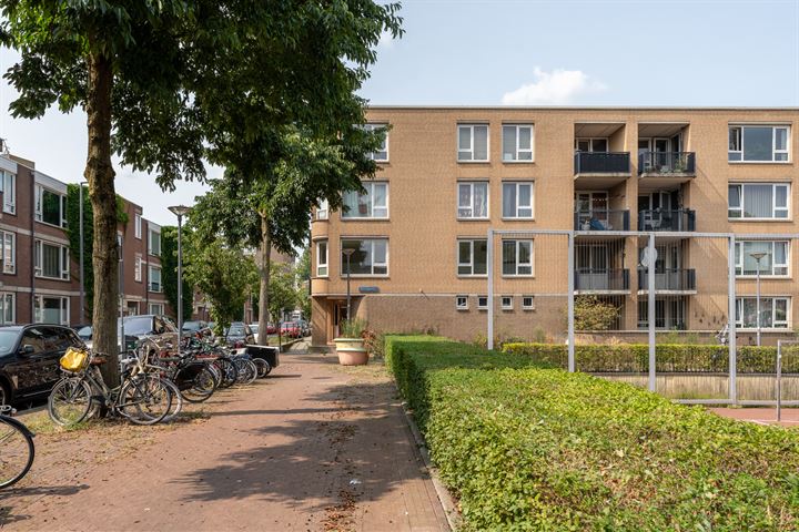 View photo 23 of Bergstraat 33