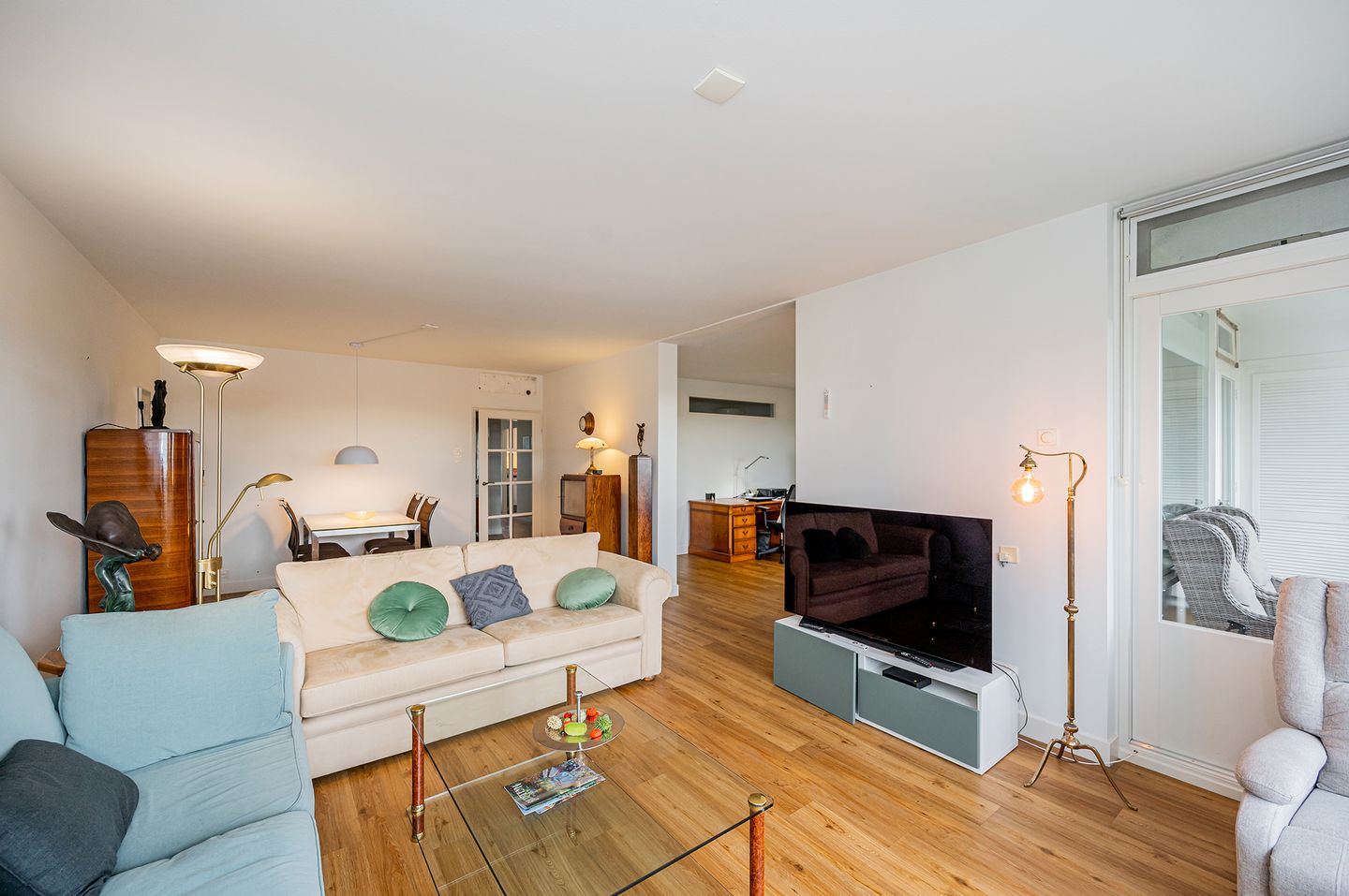 Photo 14 of Biltstein 142