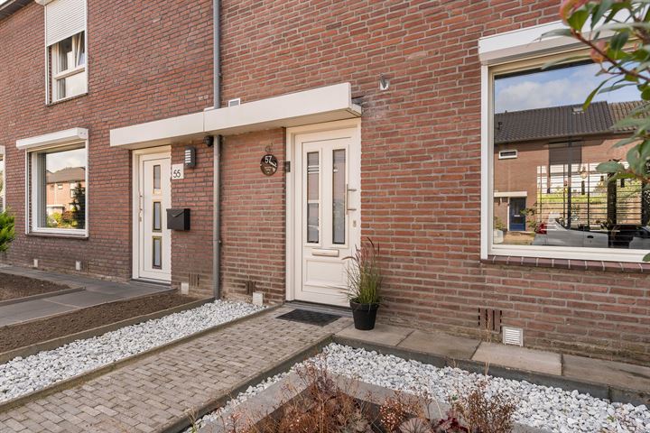 Bekijk foto 8 van Frederik Hendrikstraat 57