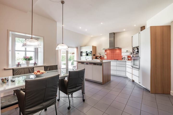 Photo 11 of Noordlaarderweg 11