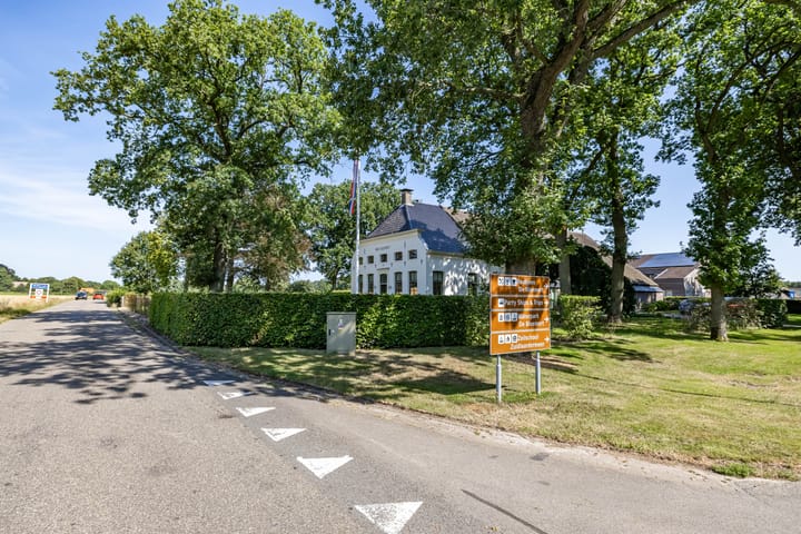 Photo 57 of Noordlaarderweg 11