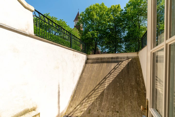 Bekijk foto 18 van Scheveningseweg 110-E